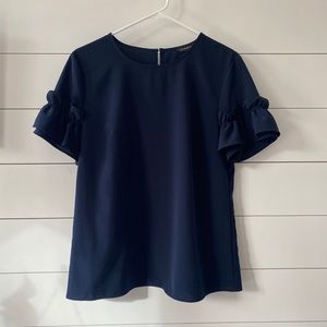 EUC Banana Republic Navy Top with ruffle sleeves, Navy, Medium